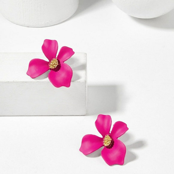 Bright Pink & Gold Flower Studs - Picture 3 of 7